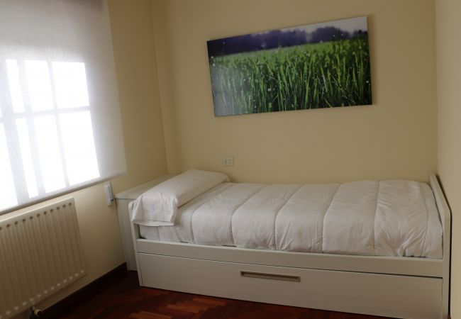 Apartamento en Cangas - Piso en el centro de Aldán con vistas a la ría