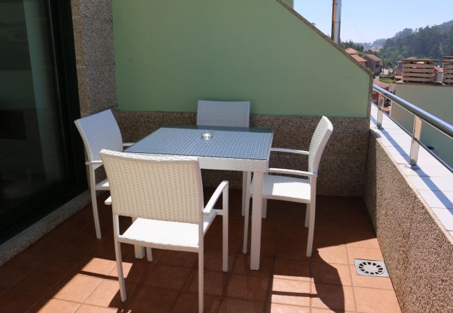 Apartamento en Cangas - Ático A en Vilariño con vistas a la ría