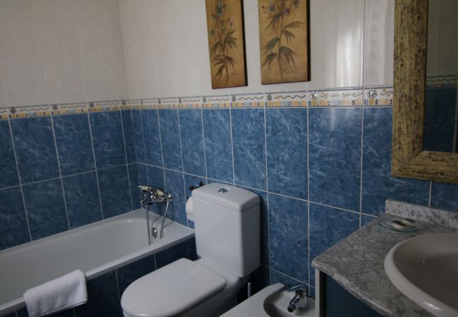 Apartamento en Cangas - Ático en Vilariño 52 3ºD